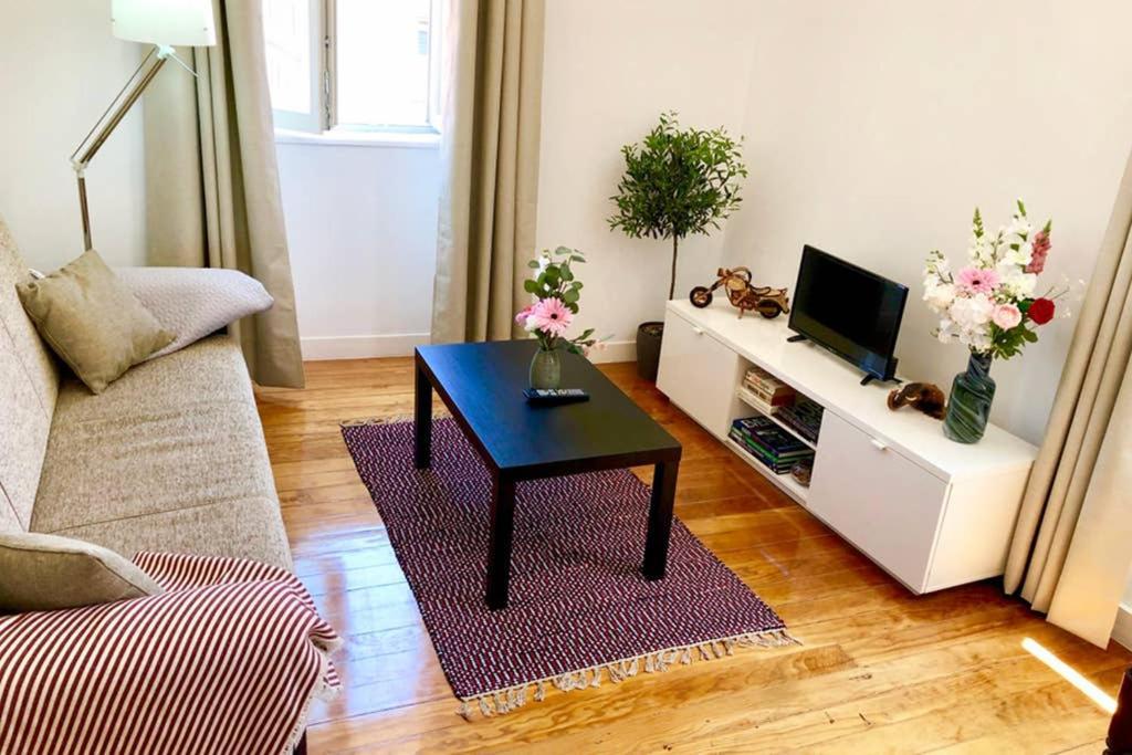 32 3 - Lisbon City Life Private Apartment, Bairro Alto Ngoại thất bức ảnh